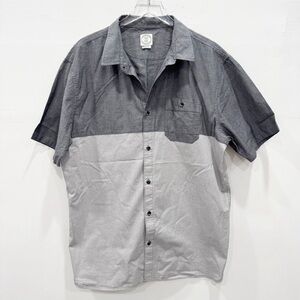 Voyager Stretch Woven Button Up Short Sleeve Shirt Grey Colorblock Two-Tone XL